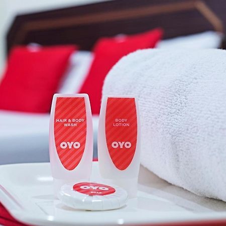 Oyo 715 Mr J Hotel Kota Bharu Kültér fotó