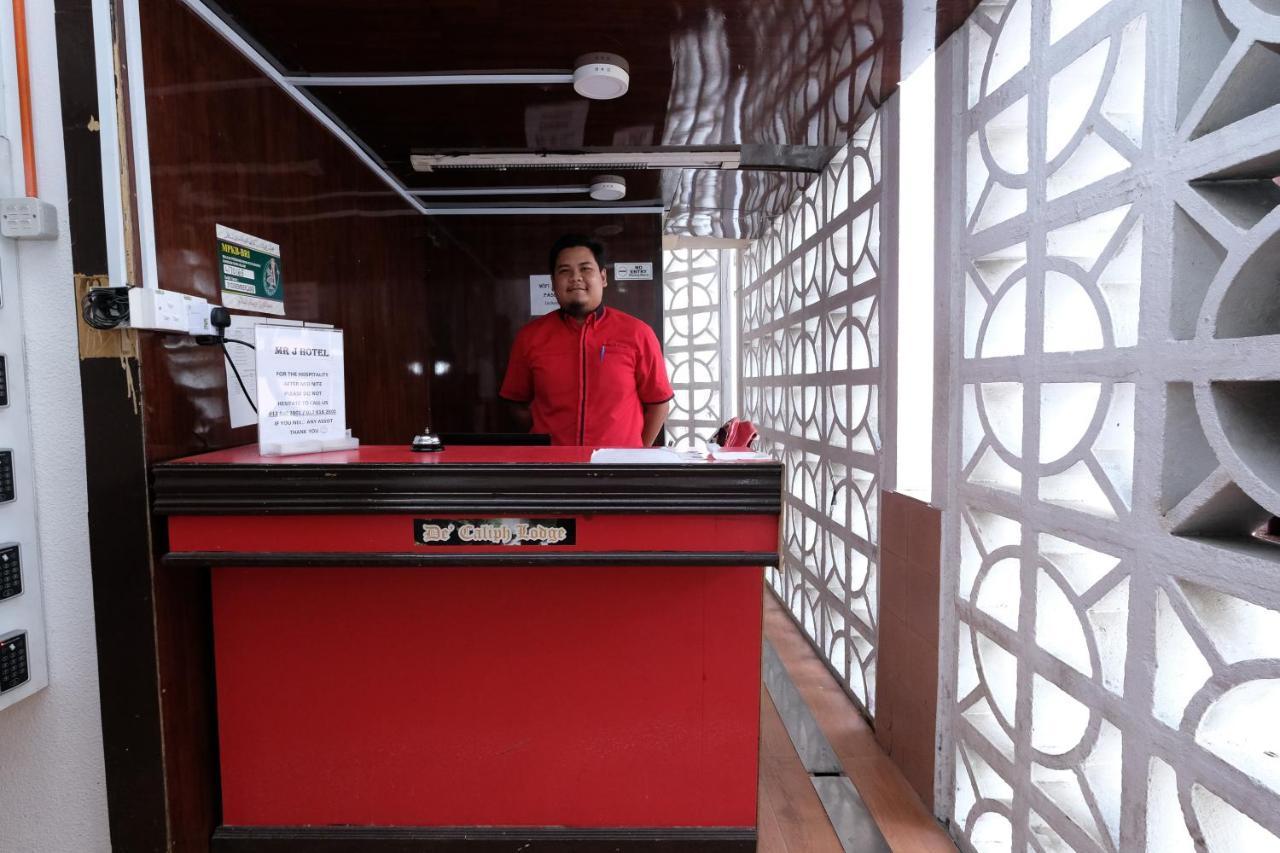 Oyo 715 Mr J Hotel Kota Bharu Kültér fotó