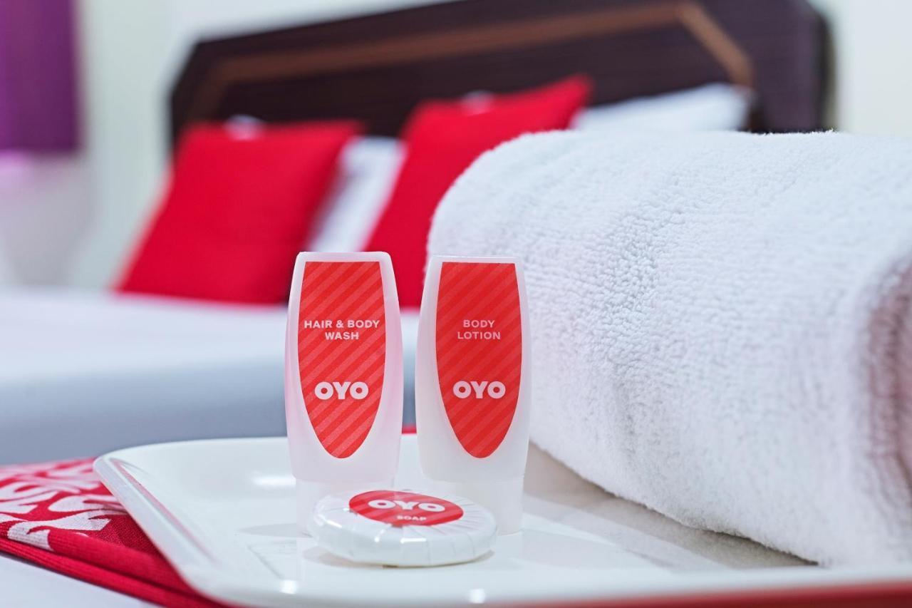 Oyo 715 Mr J Hotel Kota Bharu Kültér fotó