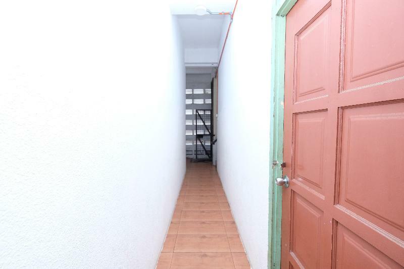 Oyo 715 Mr J Hotel Kota Bharu Kültér fotó