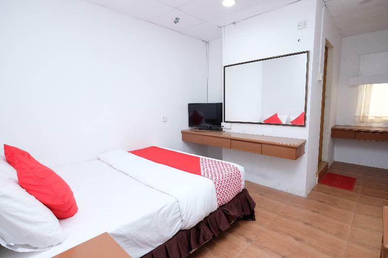 Oyo 715 Mr J Hotel Kota Bharu Kültér fotó